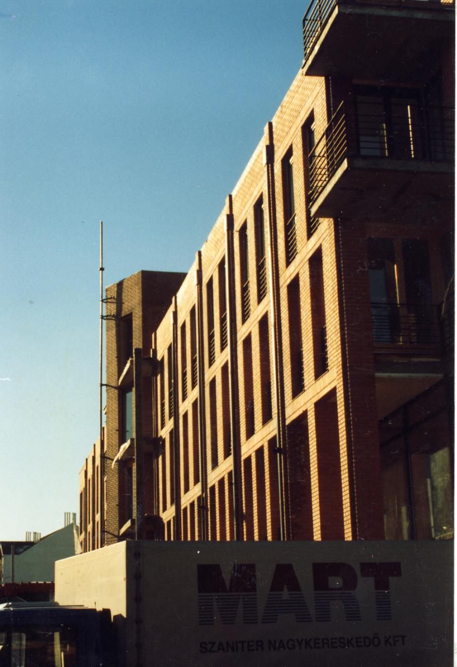 Újpest Árpád út Irodaház