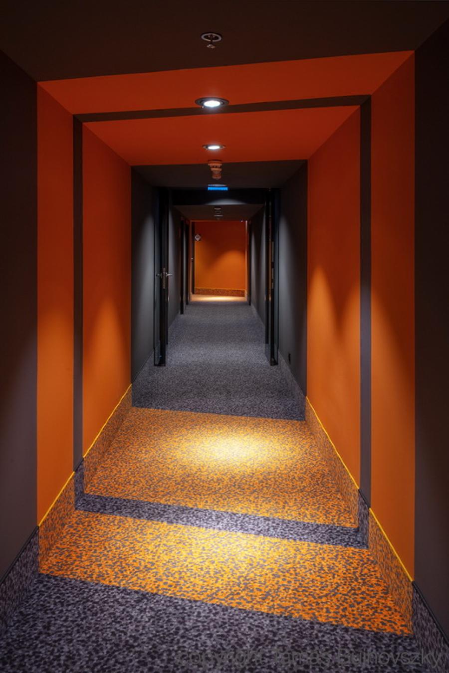 Meininger Hotel - Csarnoktér